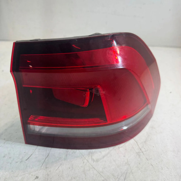 Lanterna Traseira Volkswagen Fox 2015 A 2021 Canto Direito Direito/passageiro Vermelho