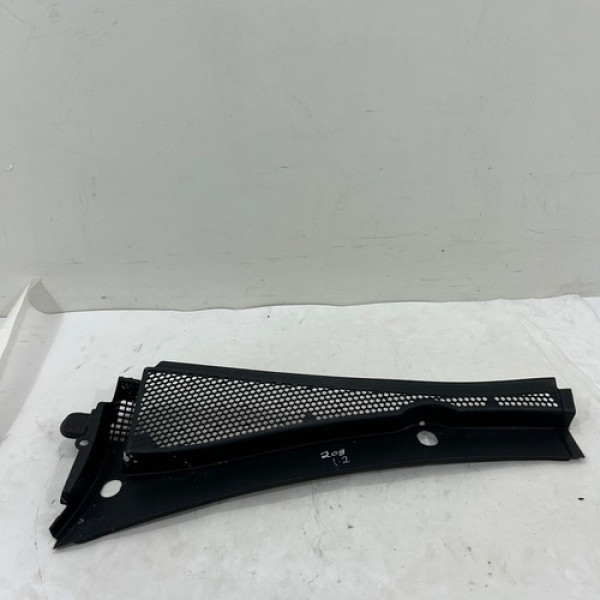 Grade Churrasqueira Peugeot 208 2018 A 2021 esquerdo Preto