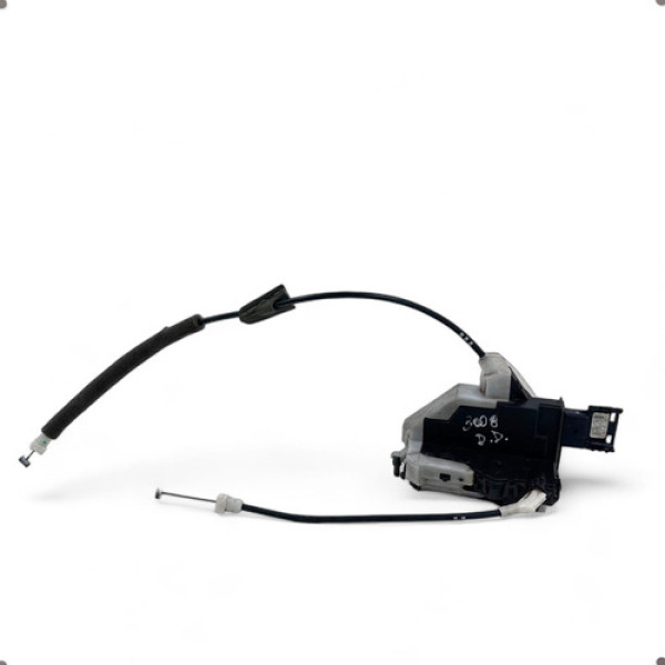 Fechadura Porta Dianteira Direita Peugeot 3008 2011 A 2016