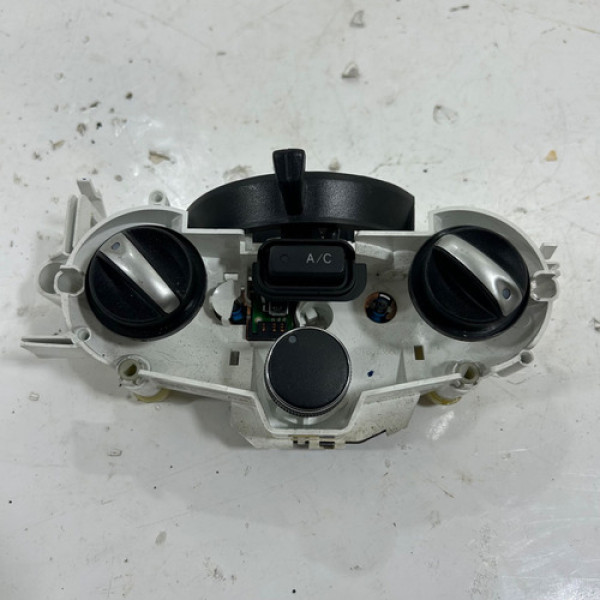 Botão Comando Ar Condicionado Etios 1.5 2017 2018 2019 2020 Branco