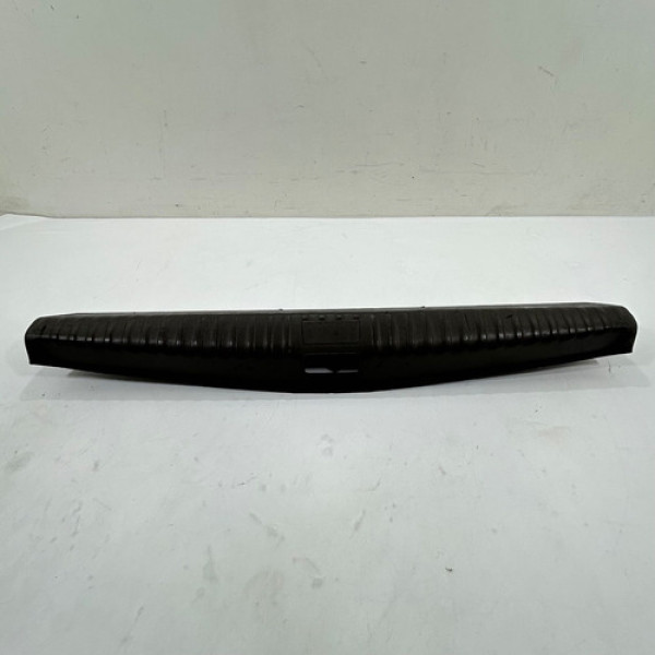 Moldura Soleira Porta Malas Gm Cobalt 2012 A 2015