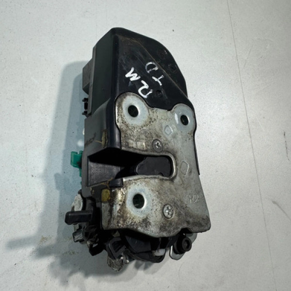 Fechadura Porta Traseira Direita Dodge Ram 2500 5.9 2008 09