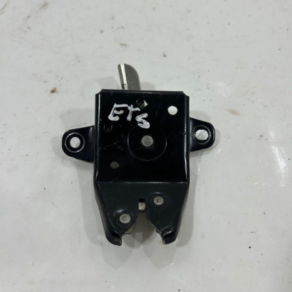 Trava Abertura Tampa Traseira Toyota Etios 2015 A 2019