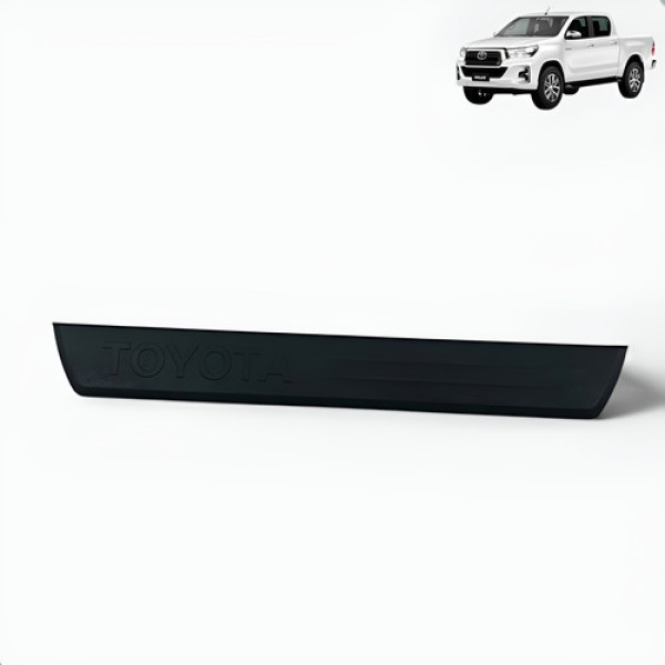Soleira Porta Dianteira Direita Hilux 2016 A 2020 Preto