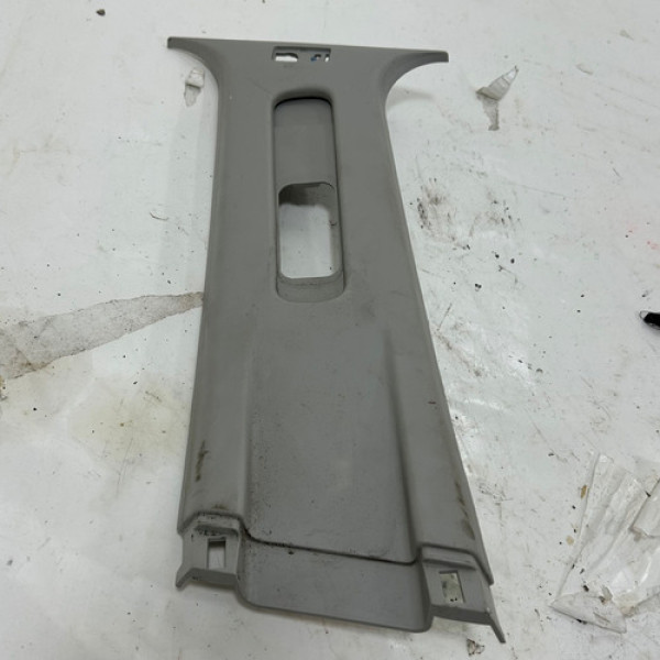 Moldura Acabamento Esquerdo Ford New Fiesta 2015 A 2017