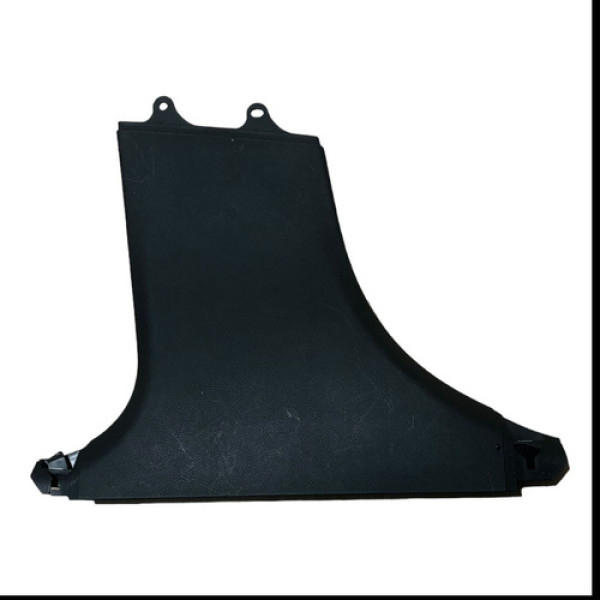 Acabamento Coluna Central Esquerdo C180 C200 2015 Á 2017