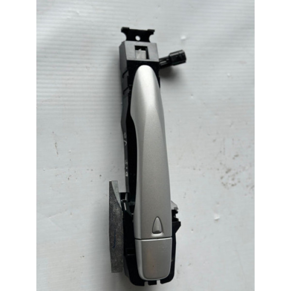 Maçaneta Externa Dianteira Direita Versa 2021 A 2022 C5965 Dianteira