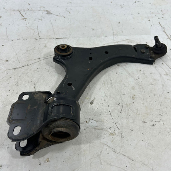 Balança Bandeja Freelander 2 Dianteira Direita 2011 A 2012