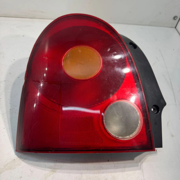 Lanterna Esquerda Chery Qq 1.0 3cc 2015 Original Detalhe Esquerdo/motorista Vermelho