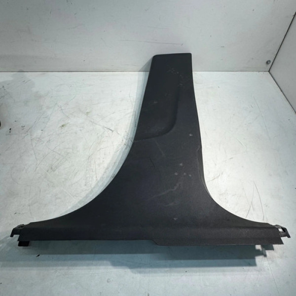 Acabamento Coluna Central Direita Chevrolet Onix 2013 A 2019