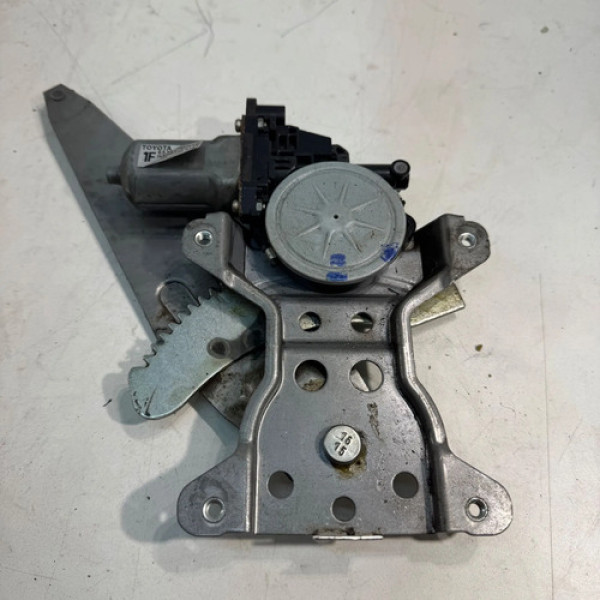 Motor Vidro Porta Traseira Direita Toyota Etios 1.5 2015