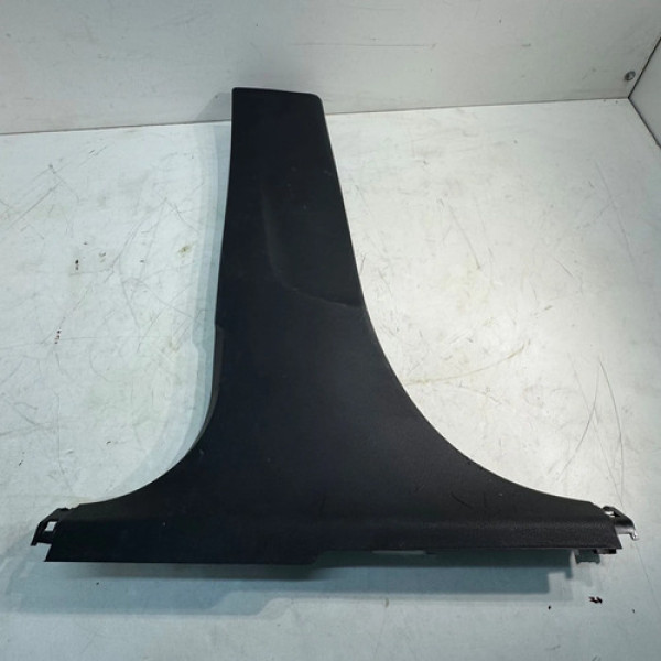 Acabamento Coluna Central Esquerda Chevrolet Onix 2013 2019