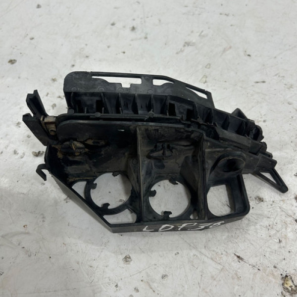 Guia Paralama Direito Peugeot 308 2012 2013 2014 2015