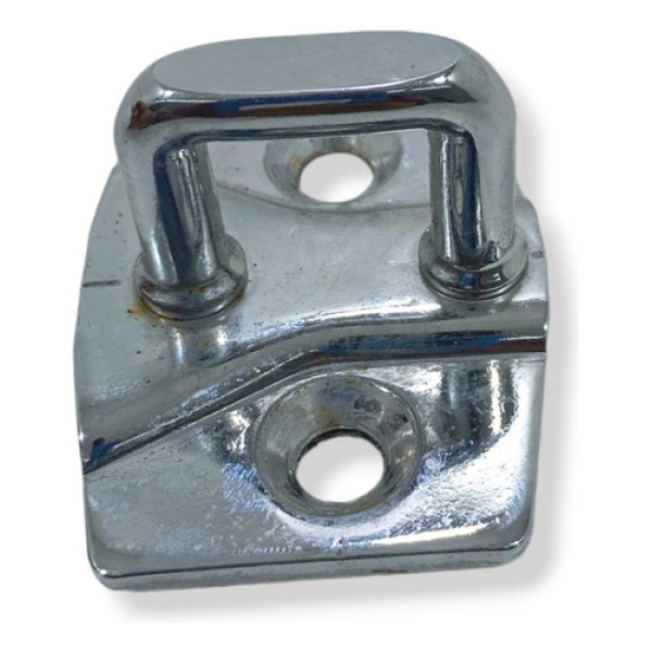 Batente Fechadura De Porta Bmw X5 4.8 2007 A 2010