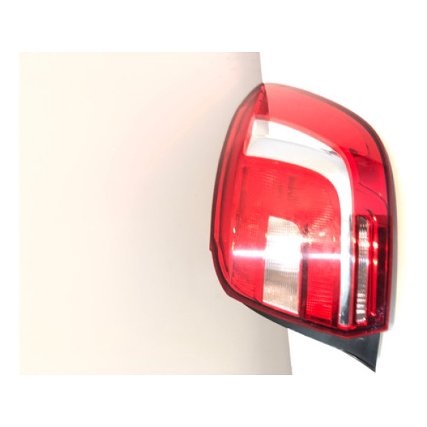 Lanterna Direita Renault Sandero 2015 A 2019 C3696  Direito