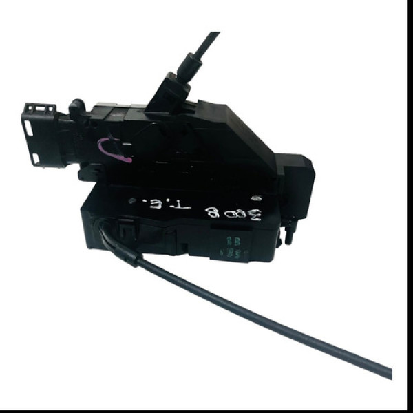 Fechadura Porta Traseira Esquerda Peugeot 3008 2011 A 2015