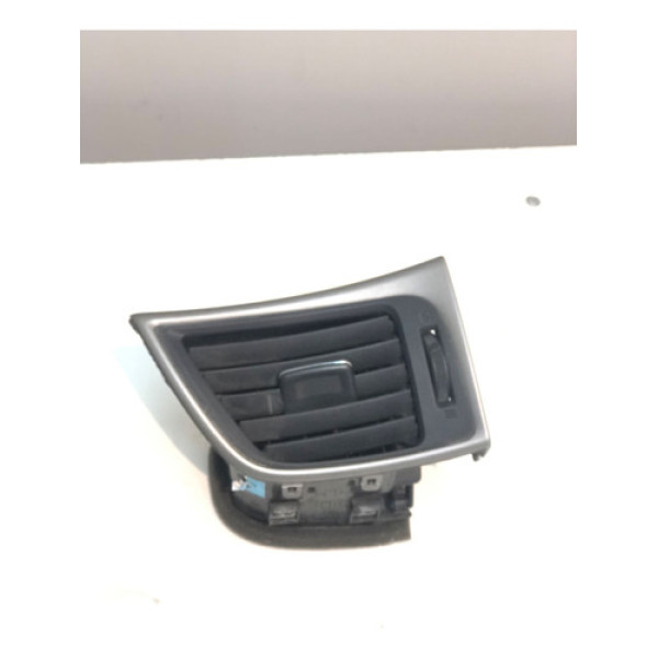 Difusor De Ar Esquerdo Nissan Sentra 2014 A 2018 C4652