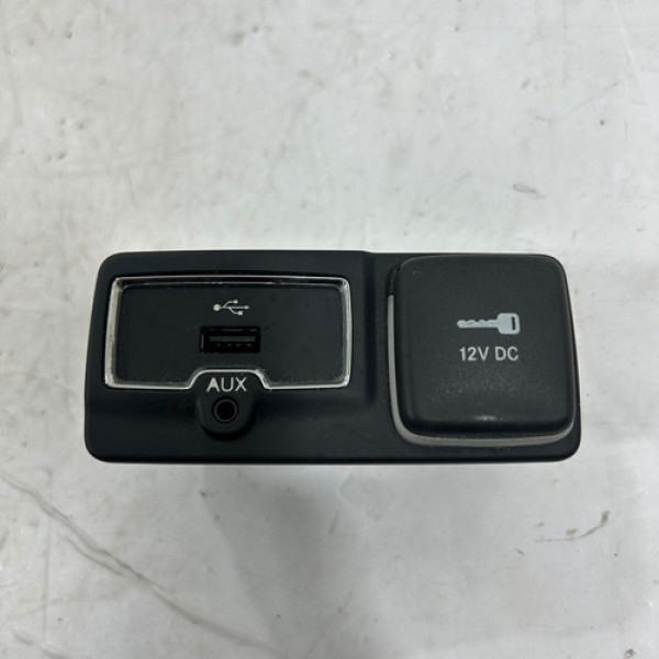 Entrada Usb Auxiliar Jeep Renegade 2018 2019 2020 2021 Preto