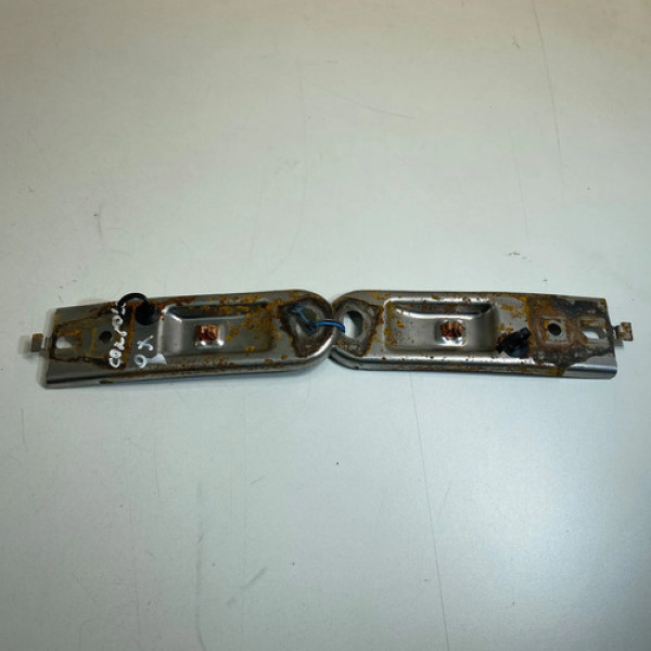 Suporte Painel Instrumentos Chevrolet Onix 2013 A 2019 Par Prateado