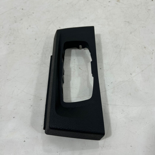 Moldura Chave Luz Farol Bmw 120i 2016 a 2018 Preto