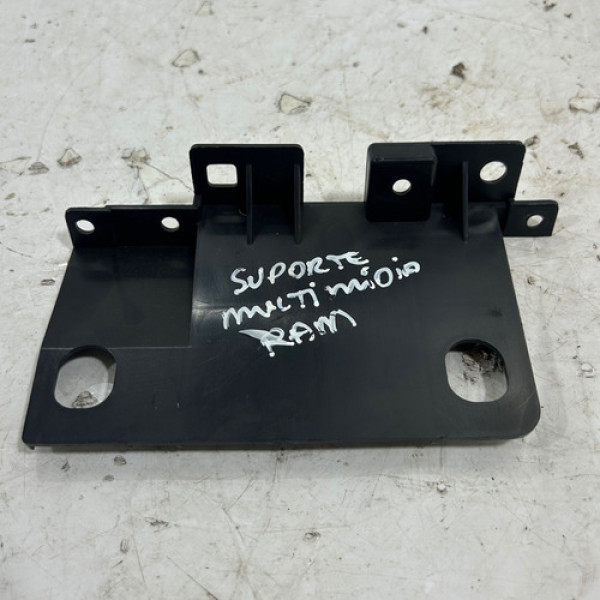Suporte Tela Radio Multimidia Ram 3500 2500 2022 2023