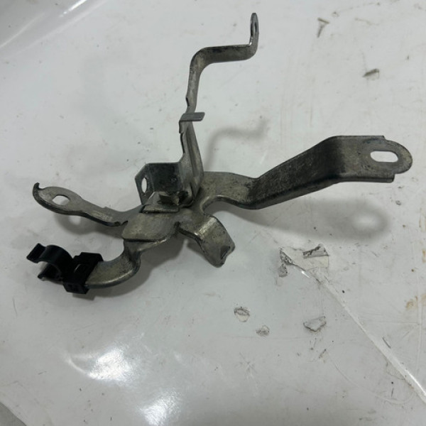 Suporte Mangueira Corpo Borboleta Toyota Etios 1.5 2017 2020