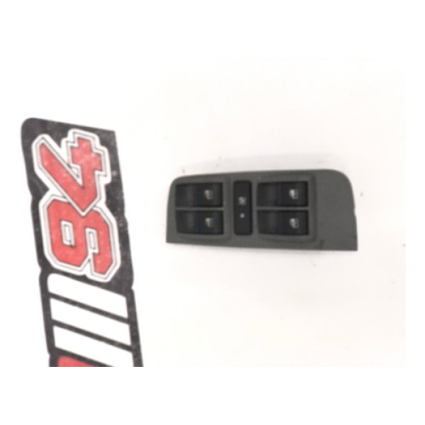 Comando Do Vidro Elétrico Fiat Palio 2012 A 2018  C3073