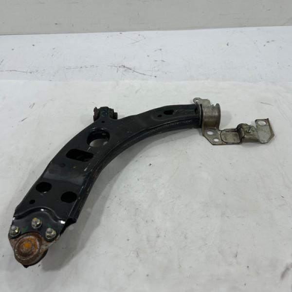 Balança Bandeja Fiat Cronos 2018 A 2021 Dianteira esquerda