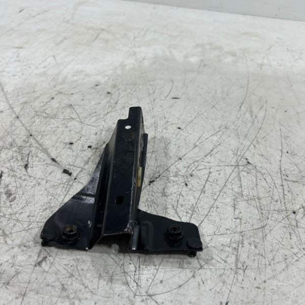 Suporte Parachoque Dianteiro Direito Ranger 2.2 2013 A 2022