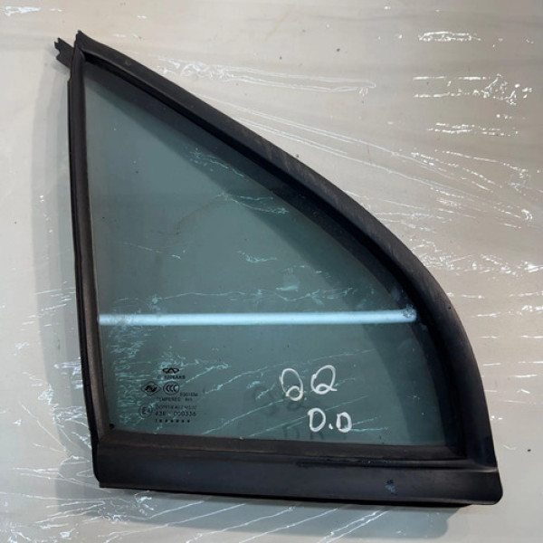 Vidro Vigia Dianteiro Direito Chery Qq 1.0 3cc 2015 Original Preto