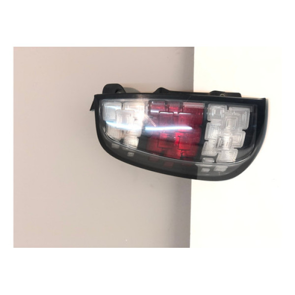 Lanterna Esquerda Fiat Uno Vivace 2016 A  2020  C3670 Esquerdo