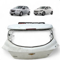 Tampa Traseira Porta Malas Chevrolet Onix 2013 2014 A 2019 Branca