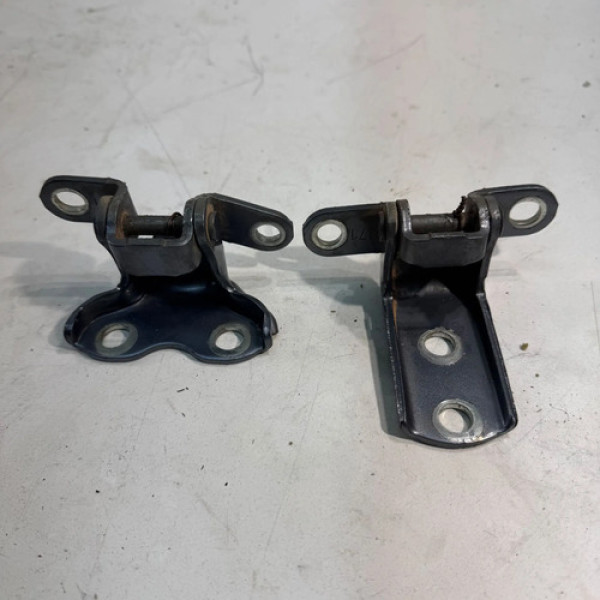 Dobradiça Porta Dianteira Direita Toyota Etios 1.5 2013 2015