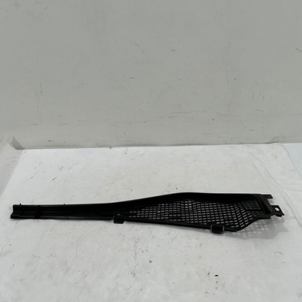 Grade Churrasqueira Renault Duster 2017 2018 2020 direita Preto