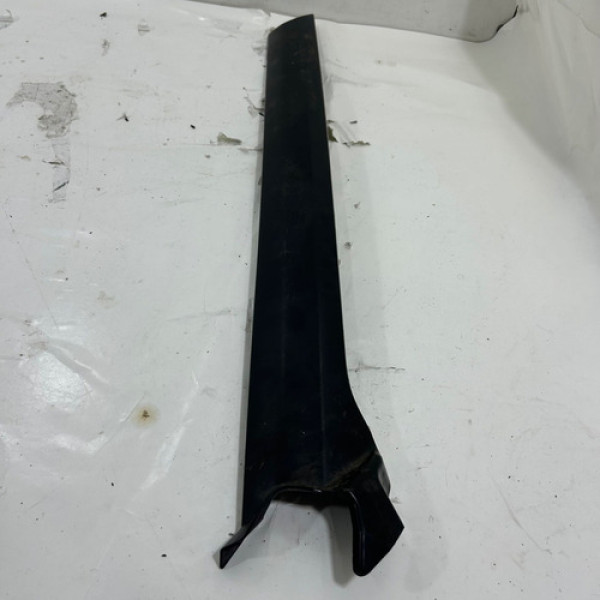 Aplique Esquerdo Coluna Parabrisa Discovery 4 2011 A 2015