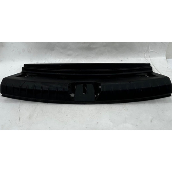 Acabamento Interno Tampa Traseira Bmw 120i 2016 a 2018