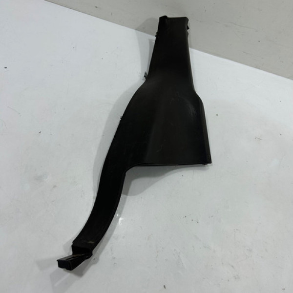 Acabamento Soleira Banco Traseiro Direito Evoque 2012 A 2016