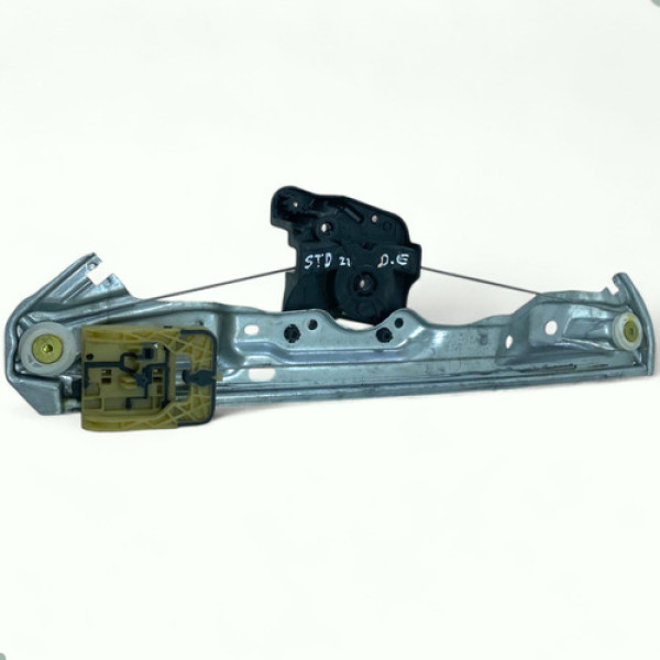 Máquina Vidro Dianteiro Esquerdo Fiat Strada 2021 A 2023