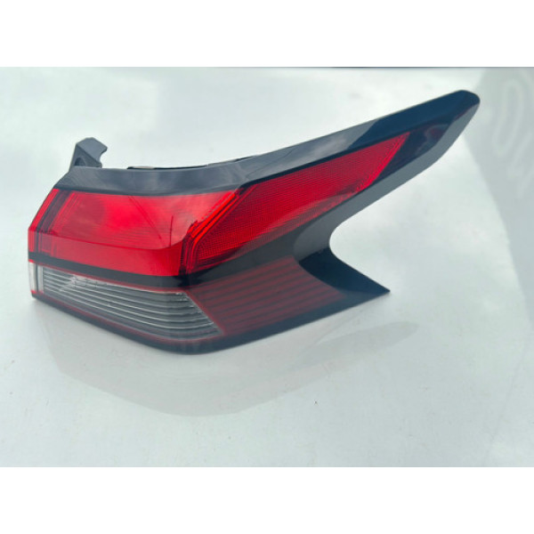 Lanterna Direita Nissan Versa 2021 A 2023 Original C5946 Direito/passageiro