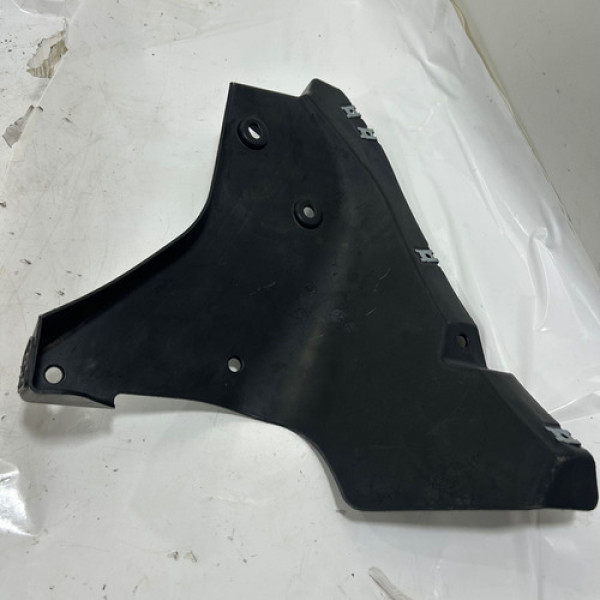 Defletor Parabarro Traseiro Direito Ram 3500 2022 2023