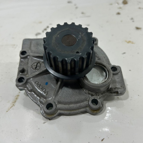 Polia Bomba Da Agua Volvo V40 T4 5cc 2013 Original