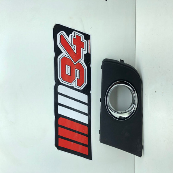 Moldura Farol De Milha Amarok 2012 A 2015 C3228 Direito