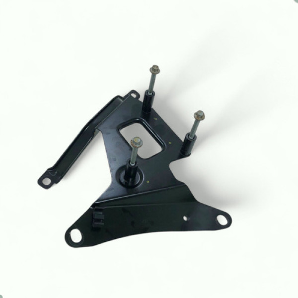 Suporte Da Valvula Egr Discovery 4 2011 A 2016 