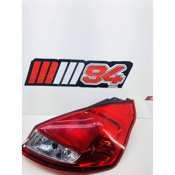 Lanterna Direita New Fiesta Hacth 2013 A 2015 C4282 Direito Vermelho