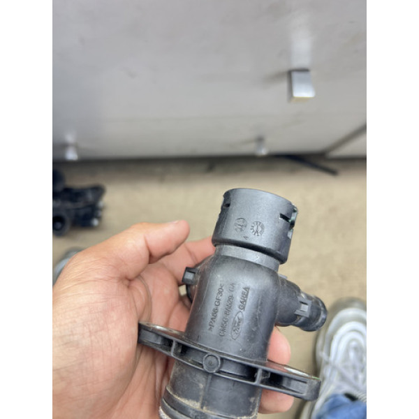 Flange Saída Água Motor Novo Ka 1.0 3cc 14 A 19 Cm5g-8a529