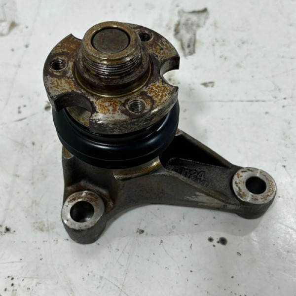 Suporte Polia Viscosa Land Discovery 4 Td6 3.0 Die 2011 2015