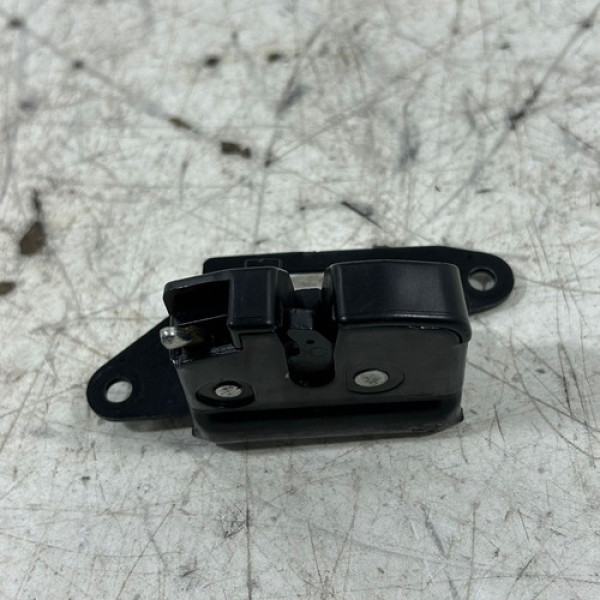 Fechadura Tampa Traseira Fiat Mobi 1.0 2018 A 2020