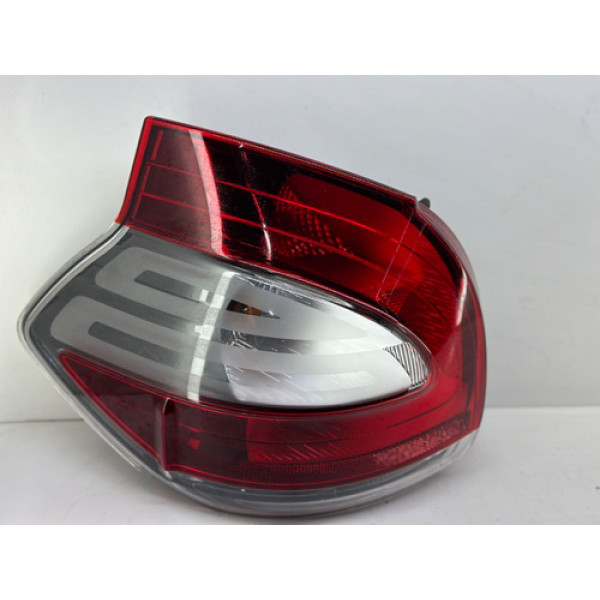 Lanterna Esquerda Fiat Mobi 2016 A 2022 Original C5475 Esquerdo