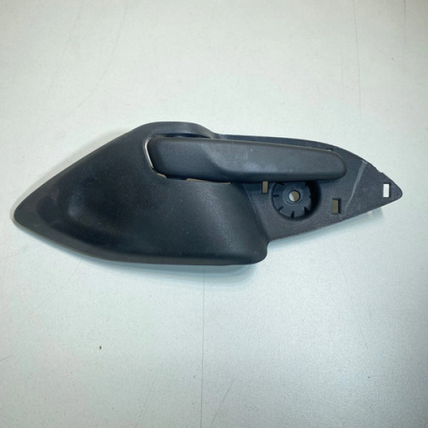 Maçaneta Dianteira Direita Chevrolet Onix 2013 A 2019