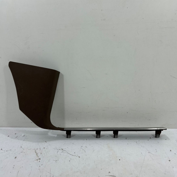 Soleira Porta Dianteira Direita Ram 2500 3500 2022 2023 Marrom